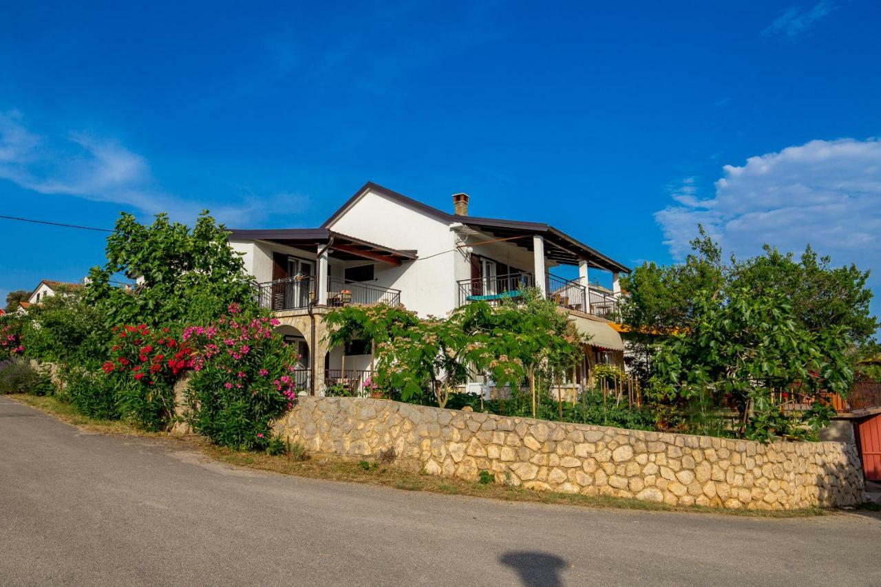 Apartmani Strott Pinezići Exterior foto